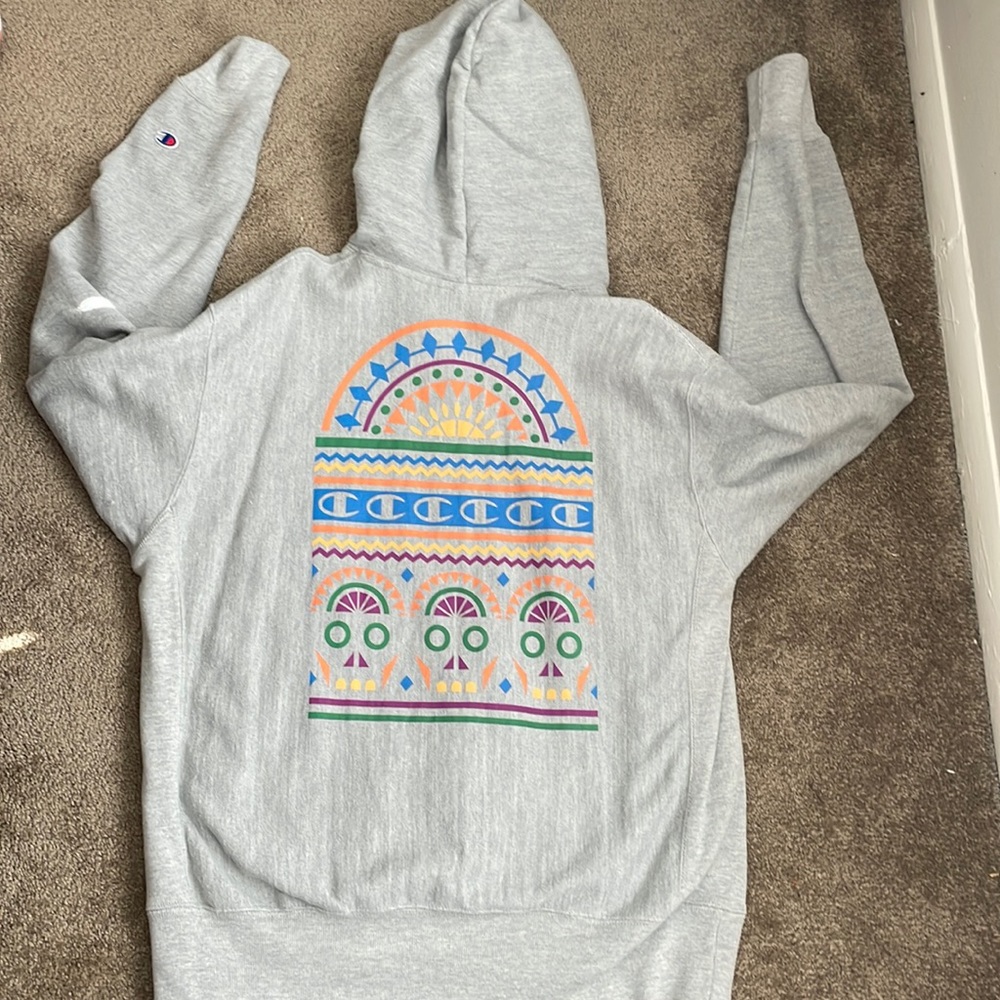Champion day of the dead pullover Hoodie Size Large Gray